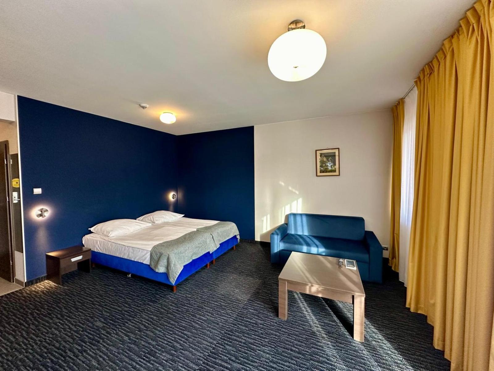 Golden Tulip Gdansk Residence Bagian luar foto